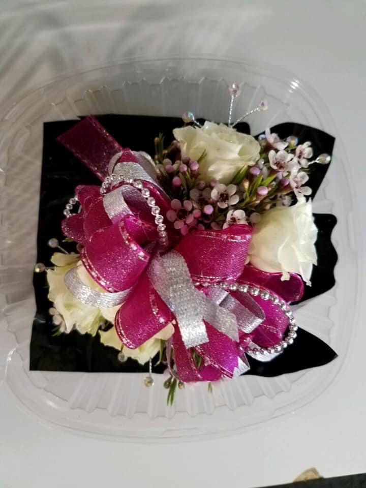 corsage
